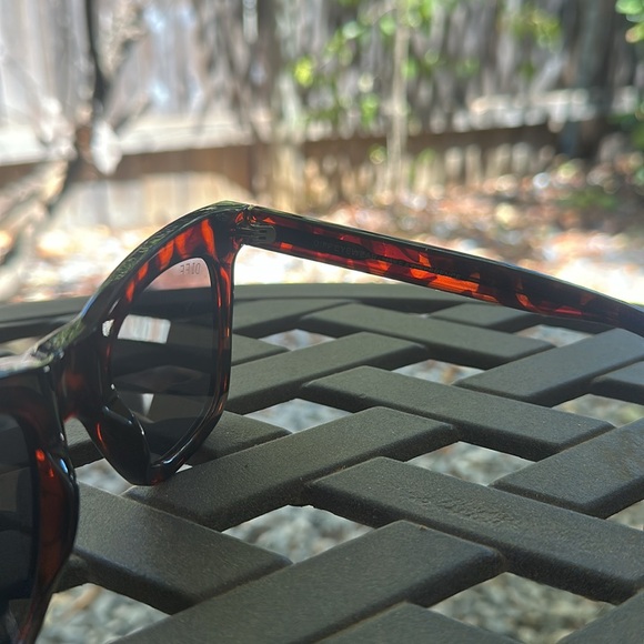 Diff Tortoise Shell Sunglasses - Picture 6 of 6